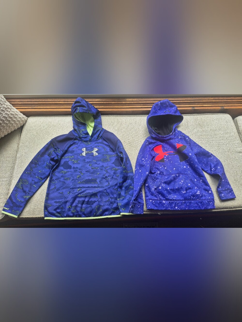 Under Armour Youth Girls Hoodie (YSM & YMED)